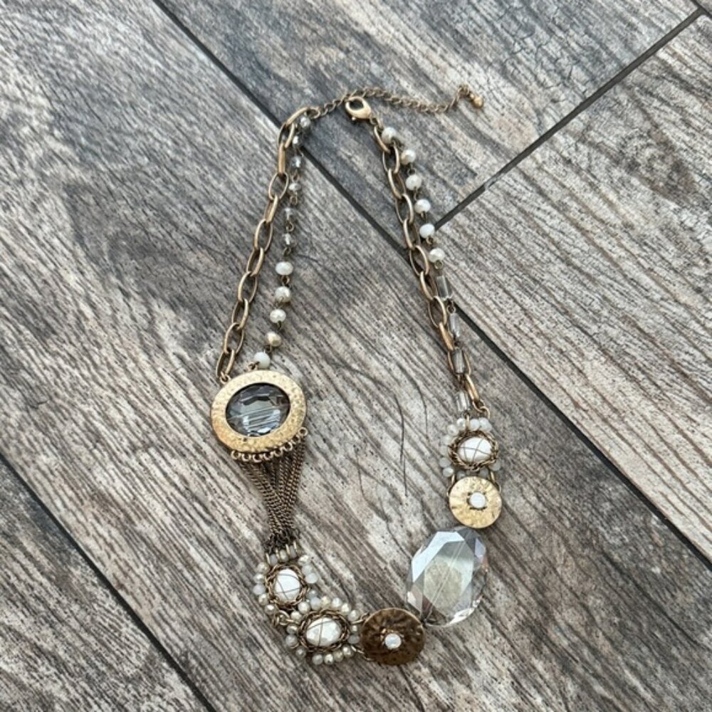 Elegant Gold and Silver Necklace
